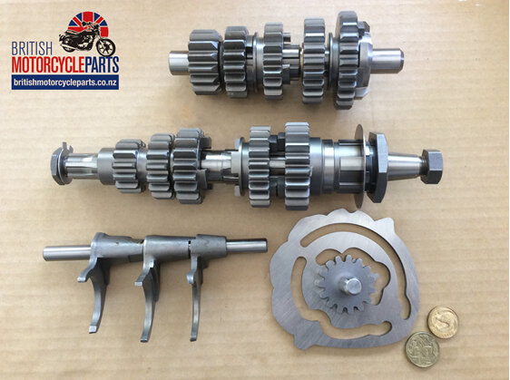 00-0068 5 Speed Gearbox Complete Triumph T150V T160 - British MC Parts NZ