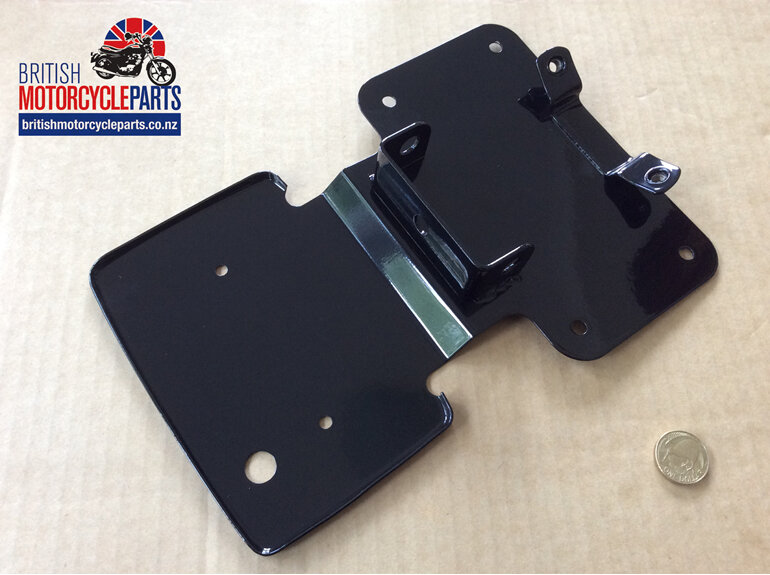 06-3724 REAR NO. PLATE MOUNTING - British Motorcycle Parts Auckland NZd