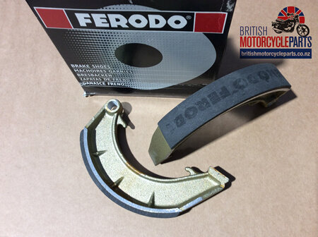 06-7715 Norton Atlas & Dominator Brake Shoes - FERODO