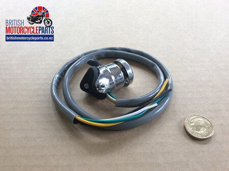 31563 Horn/Dip Switch - Screw On - Replica