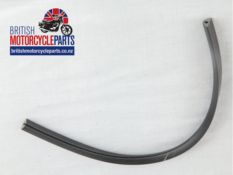 42-6558 Front Number Plate Rubber Beading - BSA Triumph - Auckland New Zealand
