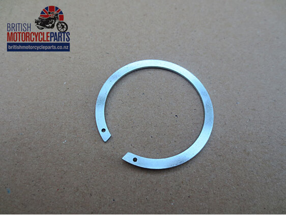 57-0280 Circlip - Gearbox Bearing Dust Cover - Wheel Bearing - British Spares