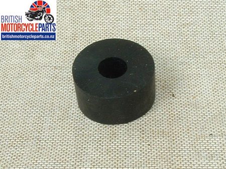 82-5228 Fuel Tank Mounting Rubber - Triumph - Front