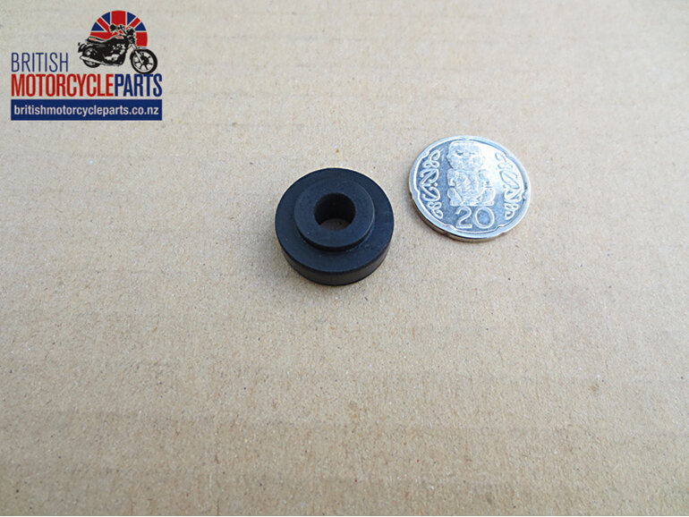 82-9321 Oil Cooler Mounting Rubber - Triumph Triples - British Motorcycle Parts