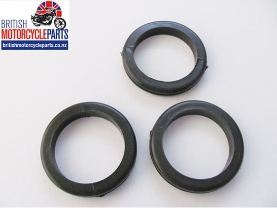 82-9561 Coil Mounting Grommet Rubber