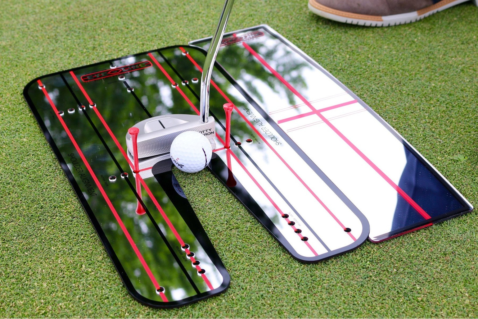 Venetian Mirror With Golf Designs