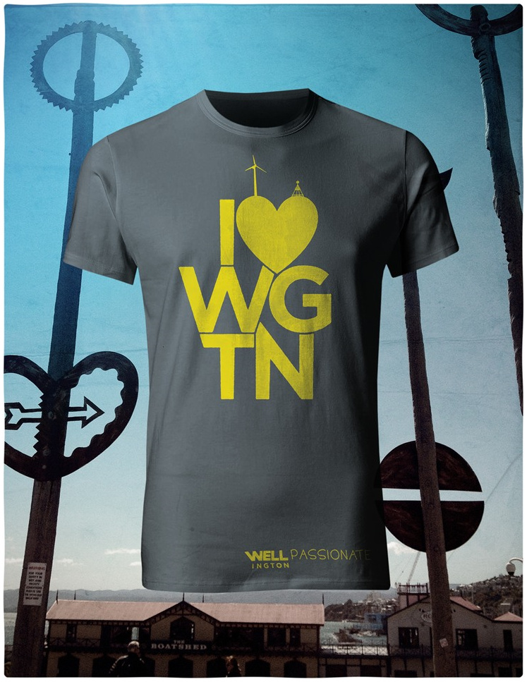 I love Wellington,  yellow on charcoal T-Shirt