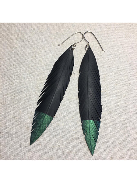 Katipo earrings with emerald tips