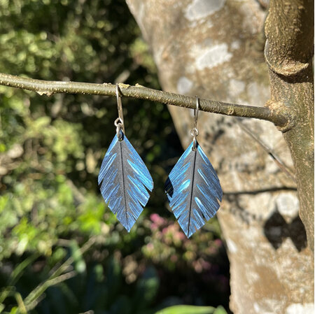 Leaf earrings with hi-lite blue