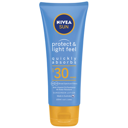 NIVEA Protect & Light Feel Everyday Sunscreen Lotion SPF30 100ml
