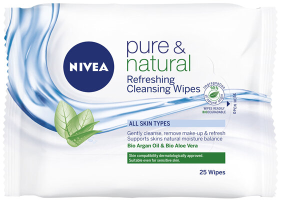 NIVEA Pure & Natural Refreshing Facial Wipes 25pc