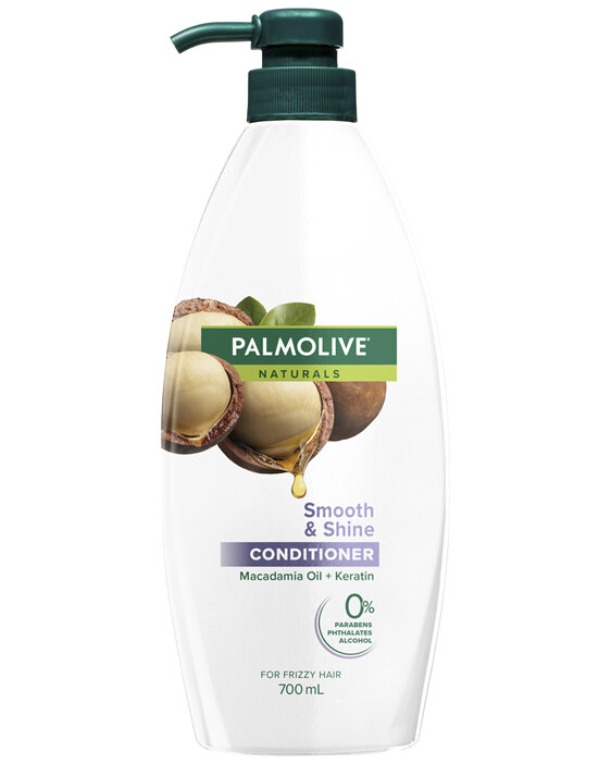 Palmolive Naturals Hair Conditioner, 700mL, Smooth & Shine with Macadamia Oil & Keratin, For Frizzy