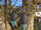 Pique earrings with turquoise tips