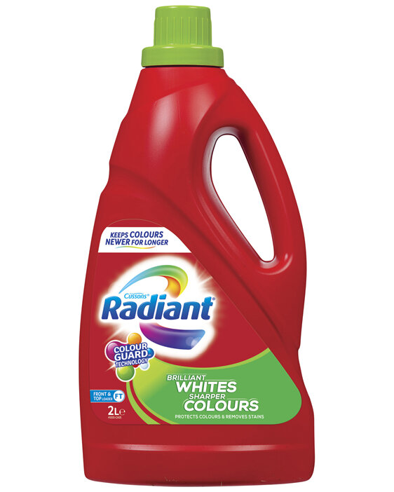 Radiant Brilliant Whites Sharper Colours Laundry Liquid 2L 