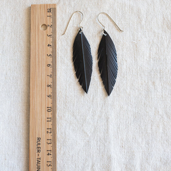 Robin earrings with copper tips
