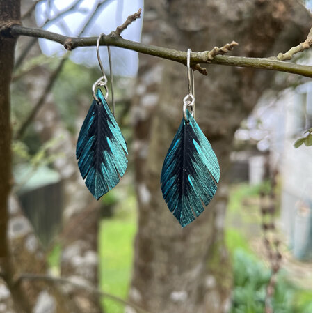 Tear drop earrings with turquoise