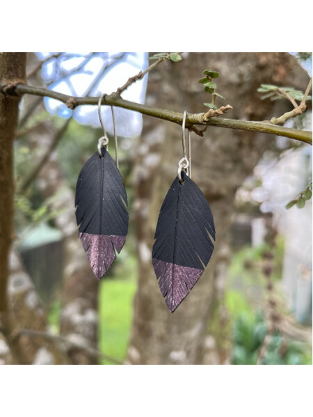 Tomtit earrings with hi-lite pink tips