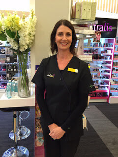 Tracey Rogers (Retail Manager)