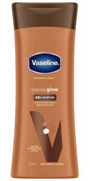 Vaseline Intensive Care Cocoa Glow Body Lotion for a beautiful, radiant glow 225mL