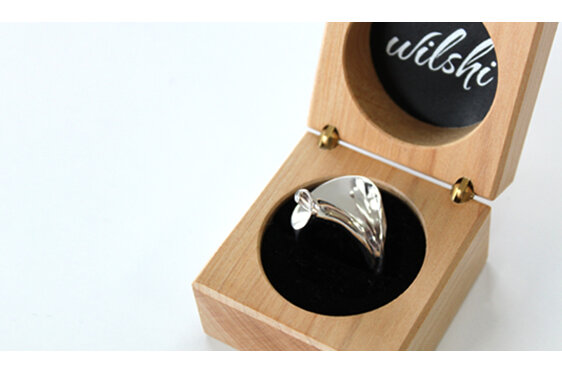 Wilshi shell proposal ring in handmade wooden box